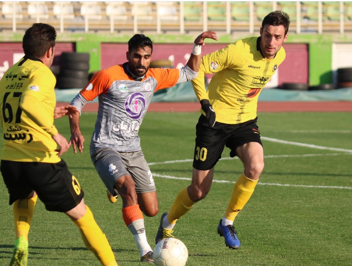 تساوی دیدار سپاهان و سایپا