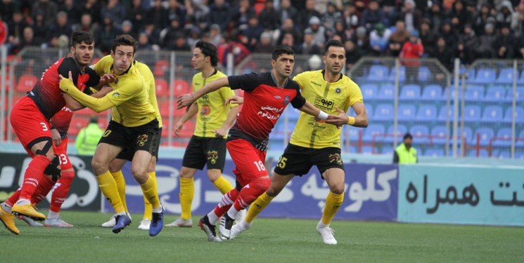 دیدار تیمهای فوتبال سپاهان با نساجی مازندران دیدار تیمهای فوتبال سپاهان با نساجی مازندران