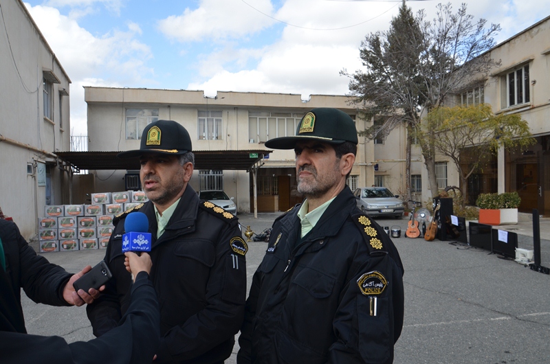 کشف ۷۰ میلیارد ریال اموال مسروقه در کرمانشاه کشف ۷۰ میلیارد ریال اموال مسروقه در کرمانشاه