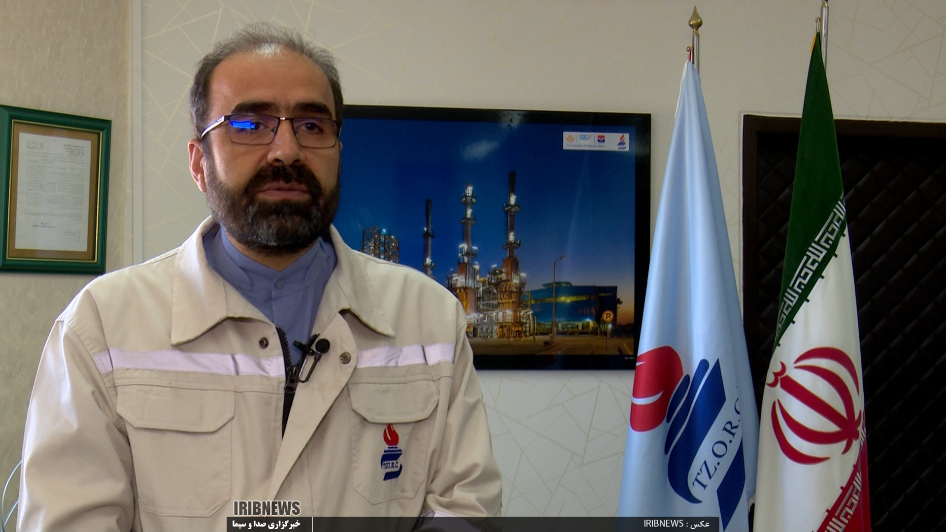 ضرورت شفافیت در تالار شیشه ای ضرورت شفافیت در تالار شیشه ای