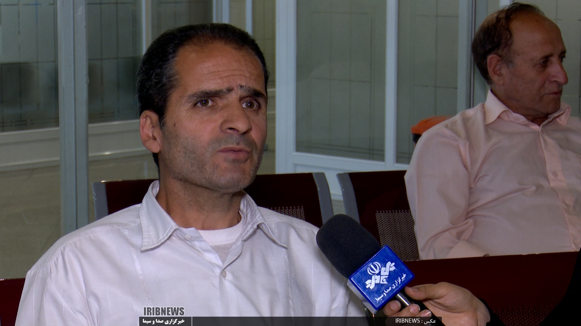 ضرورت شفافیت در تالار شیشه ای ضرورت شفافیت در تالار شیشه ای