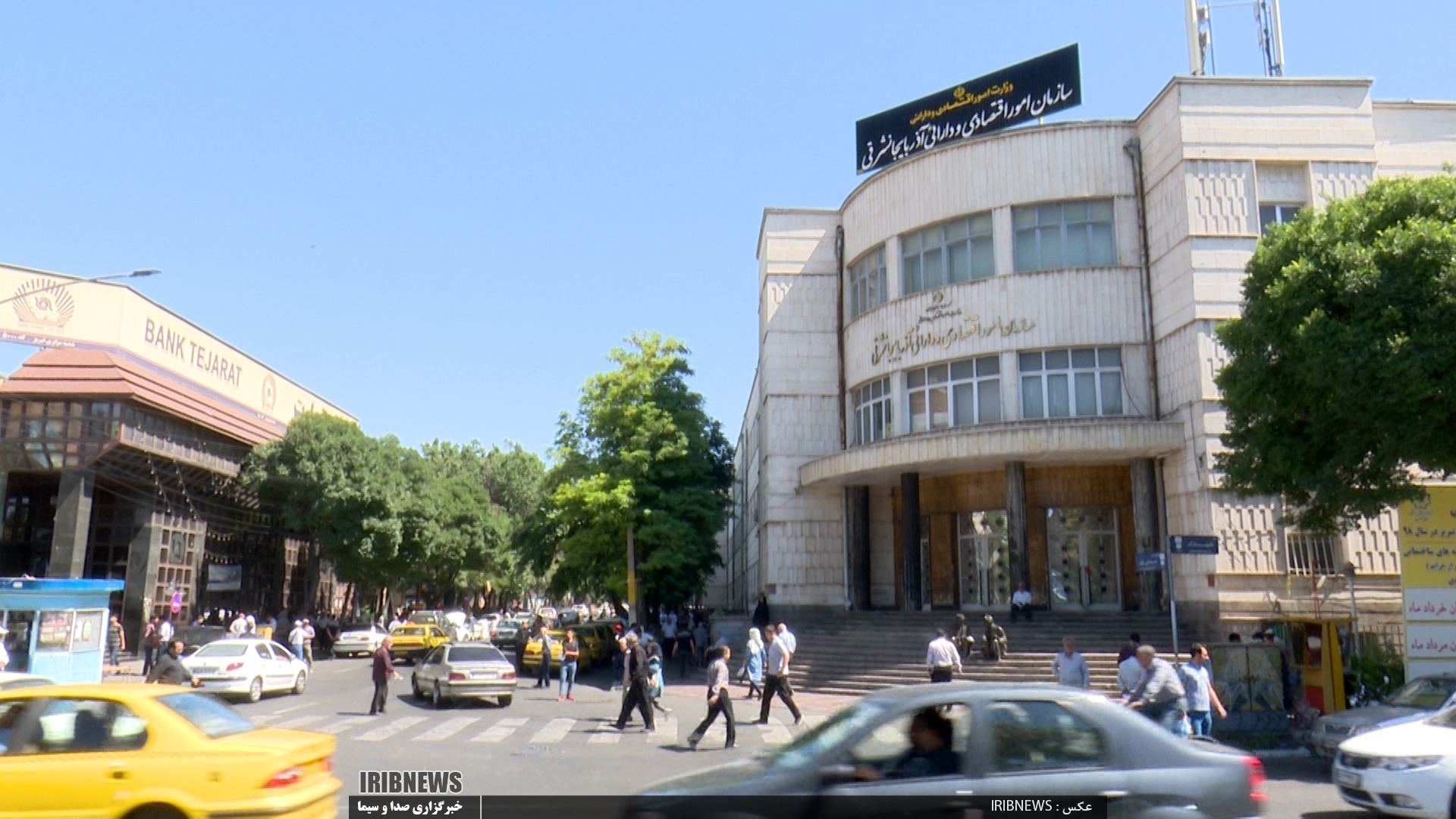 ضرورت شفافیت در تالار شیشه ای ضرورت شفافیت در تالار شیشه ای