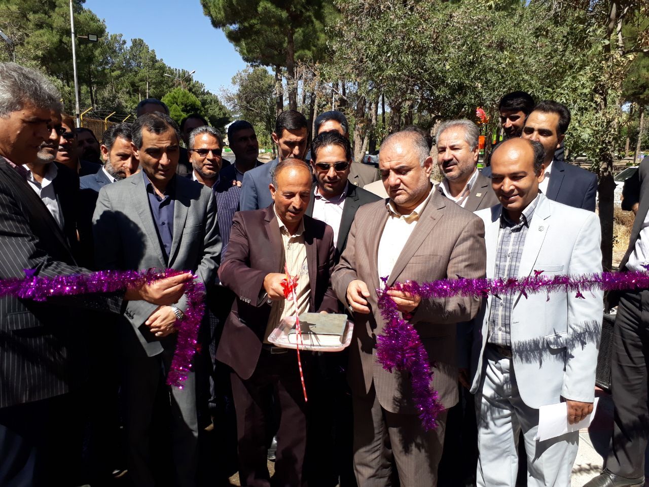 بهره برداری از بزرگترین باغ پرندگان شرق کشور در تربت حیدریه بهره برداری از بزرگترین باغ پرندگان شرق کشور در تربت حیدریه