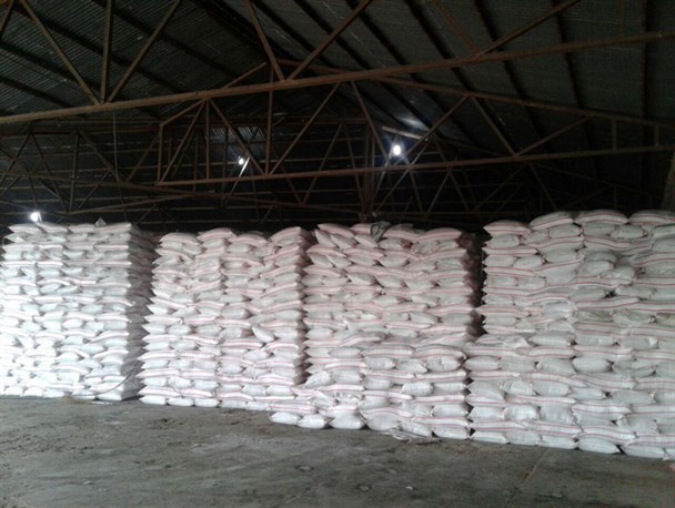 بازار «سیاه»،از کود شیمیایی تا بذر گندم بازار «سیاه»،از کود شیمیایی تا بذر گندم