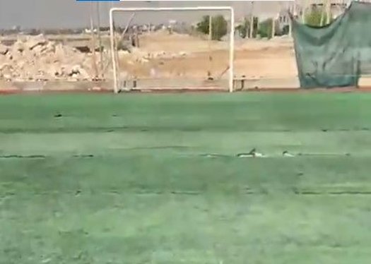 زمین چمنی که بعد از ۵ سال افتتاح نشد