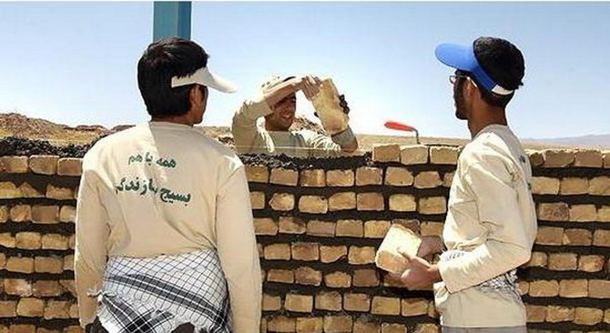 همکاری ۳۵۰۰ گروه جهادی در ساخت مسکن مددجویان