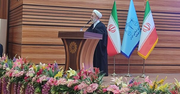 موحدی: تمرد از دستور پلیس جرم محسوب می‌شود