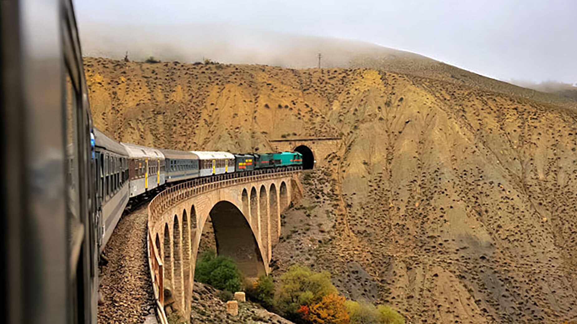 جابجایی بیش از ۱۶۶ هزار مسافر در راه آهن زاگرس