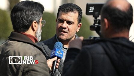 پاسخ اعضای دولت به پرسش خبرنگاران در حیاط دولت