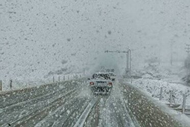 بارش برف در محور‌های چهارمحال و بختیاری