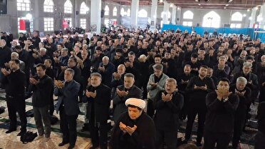 اقامه نماز ظهر عاشورا در آذربایجان شرقی