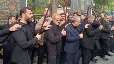 حضور رئیس جمهور در جمع عزاداران عاشورایی تبریز