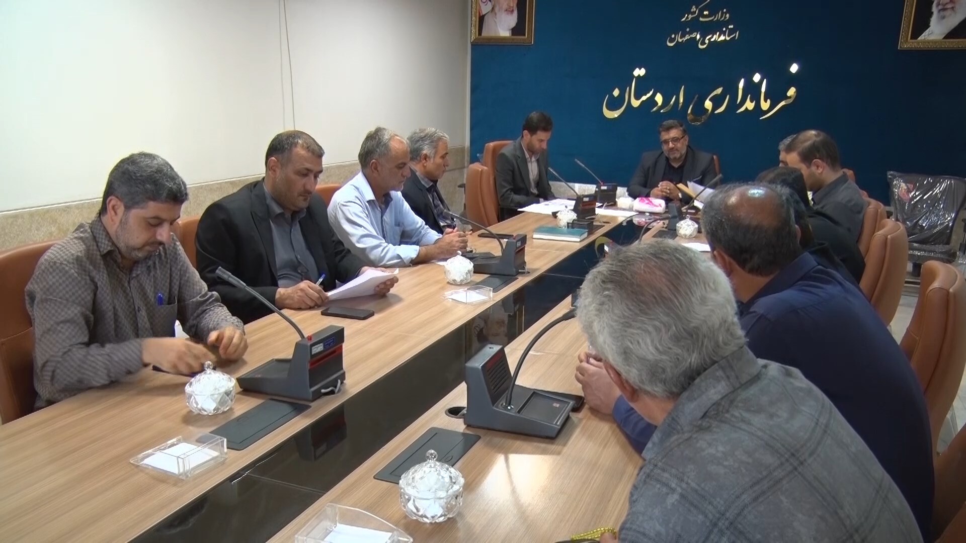 ساماندهی 63 گلزار شهدا در اردستان