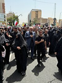 حضور وزیر نیرو در مراسم تشییع شهدای رژیم صهیونیسم