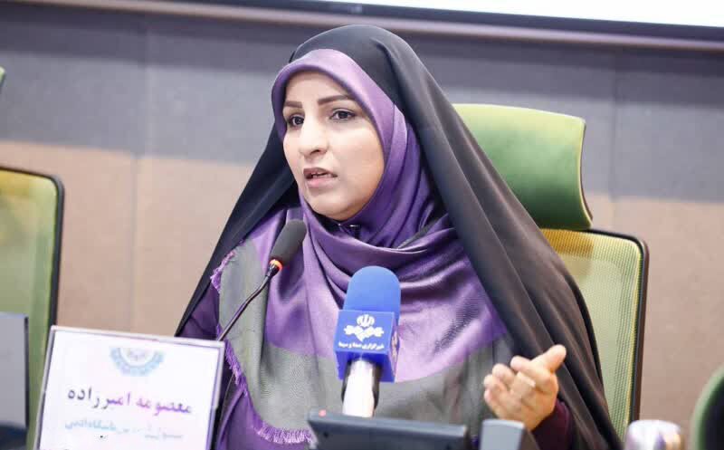 رخ به رخ با شهادت در ادبیات ( لطفا عکس اصلاح شود.. خیلی تاریک است