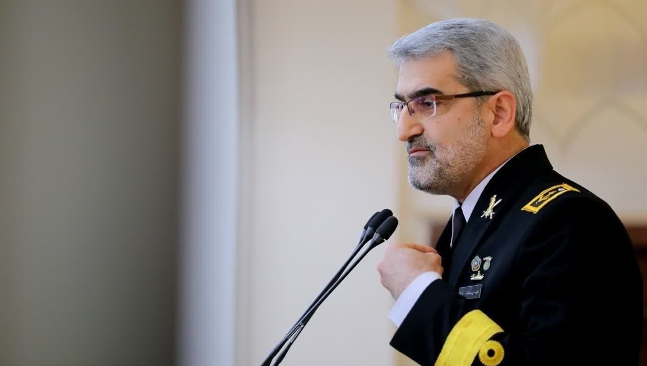 ***  ارتش امروز یک نیروی نظامی حرفه‌ای و متعهد است