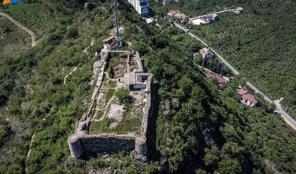 توقف ساخت‌وساز در حریم قلعه تاریخی مارکوه رامسر