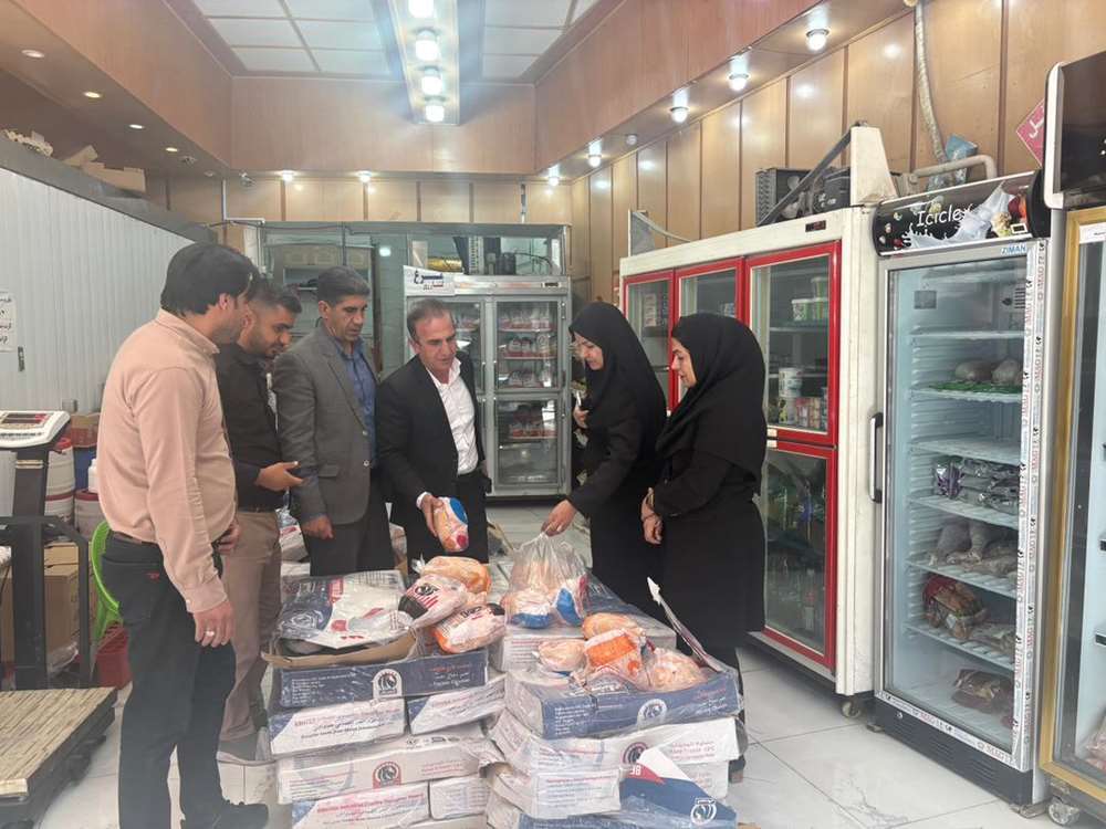 توزیع مرغ منجمد با قیمت مصوب برای تنظیم بازار در بویراحمد توزیع مرغ منجمد با قیمت مصوب برای تنظیم بازار در بویراحمد