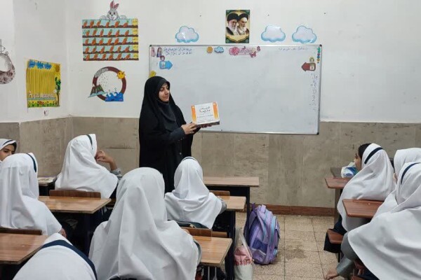 اجرا طرح قصه در مدرسه در بندر امام خمینی اجرا طرح قصه در مدرسه در بندر امام خمینی