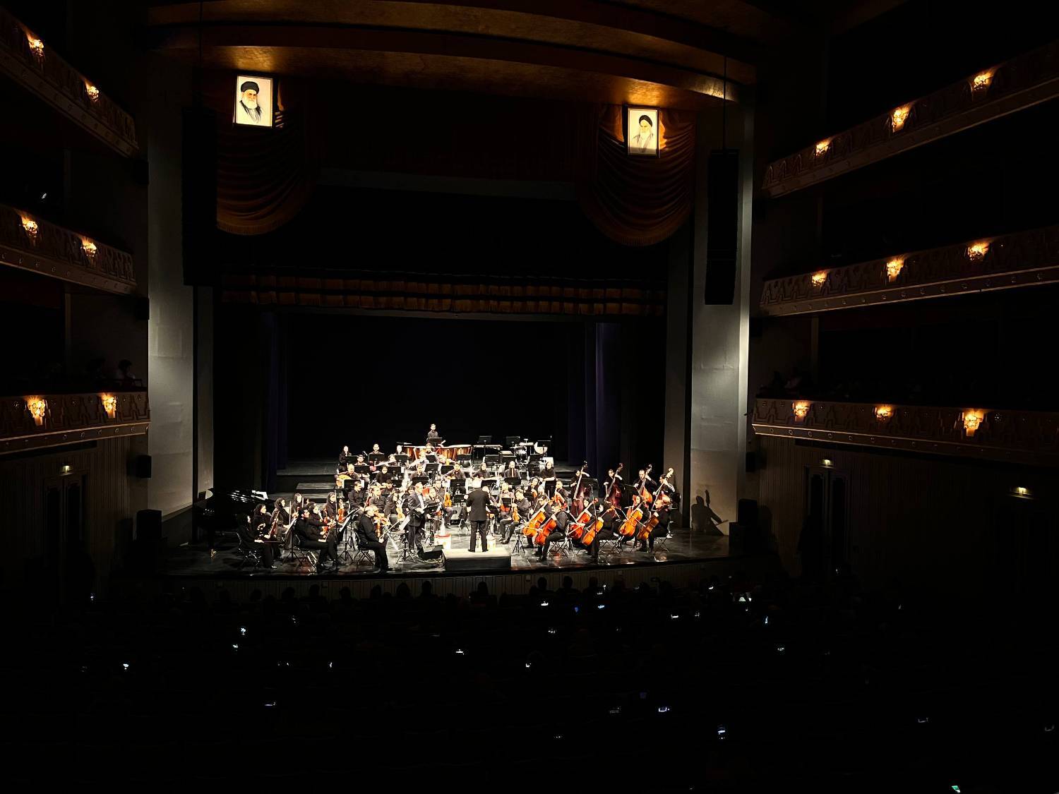 تجدید خاطرات گذشته در تالار وحدت