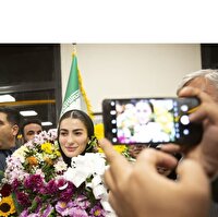 بازگشت آتوسا گلشاد نژاد بانوی طلایی کاراته جهان به کرمانشاه