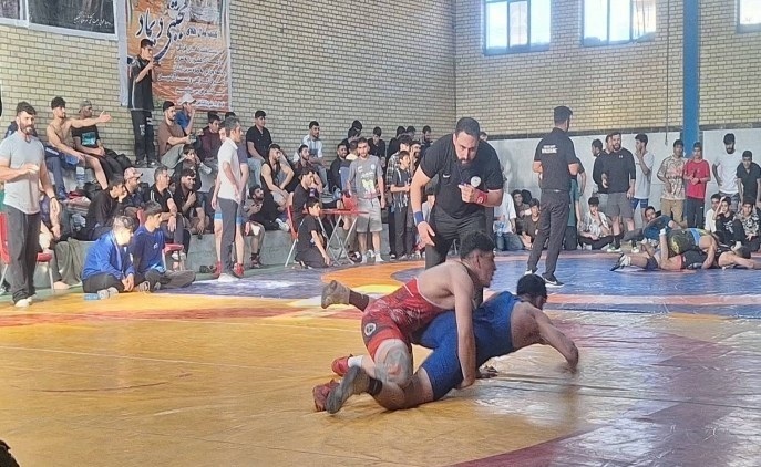 برگزاری مسابقات کشتی قهرمانی استان با شرکت ۱۱۰ کشتی گیر برگزاری مسابقات کشتی قهرمانی استان با شرکت ۱۱۰ کشتی گیر