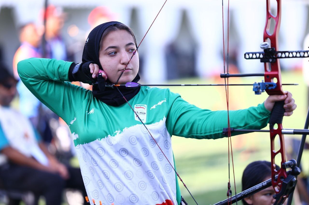 پاراکماندار دختر ایران به مرحله نیمه نهایی صعود کرد پاراکماندار دختر ایران به مرحله نیمه نهایی صعود کرد