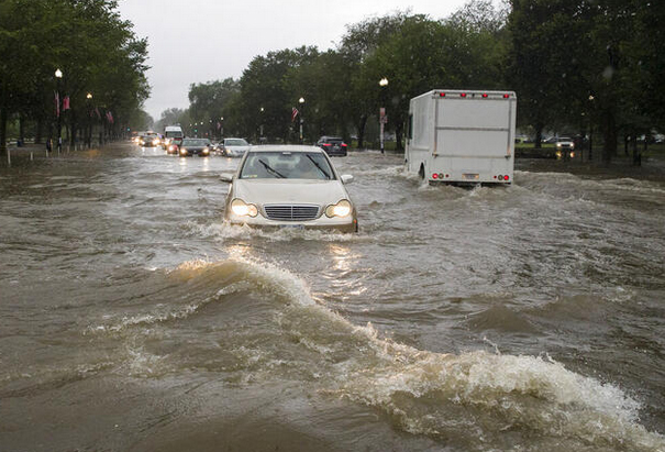 شدت گرفتن سیل در ایالت واشنگتن آمریکا