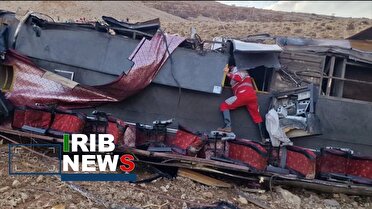 واژگونی اتوبوس مسافربری در مسیر سمیرم به یاسوج با سه کشته و ۱۵مصدوم