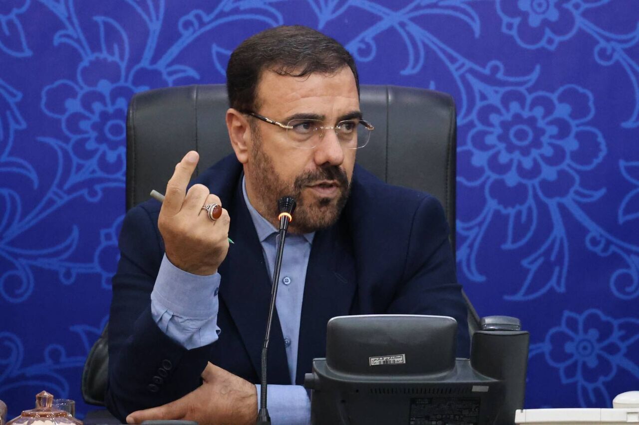 تاکید استاندار فارس بر ارتقای شاخصهای رفاه در مناطق کمبرخوردار تاکید استاندار فارس بر ارتقای شاخصهای رفاه در مناطق کمبرخوردار