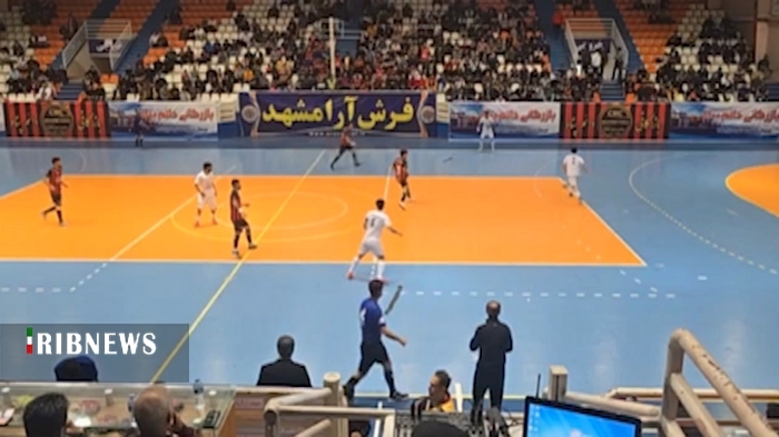 تساوی تیم فوتسال دلسوختگان اهل بیت قم برابر تیم بازرگانی آذرپناه مشهد تساوی تیم فوتسال دلسوختگان اهل بیت قم برابر تیم بازرگانی آذرپناه مشهد