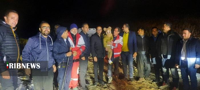 نجات خانواده گرفتار در ارتفاعات برفی سهند