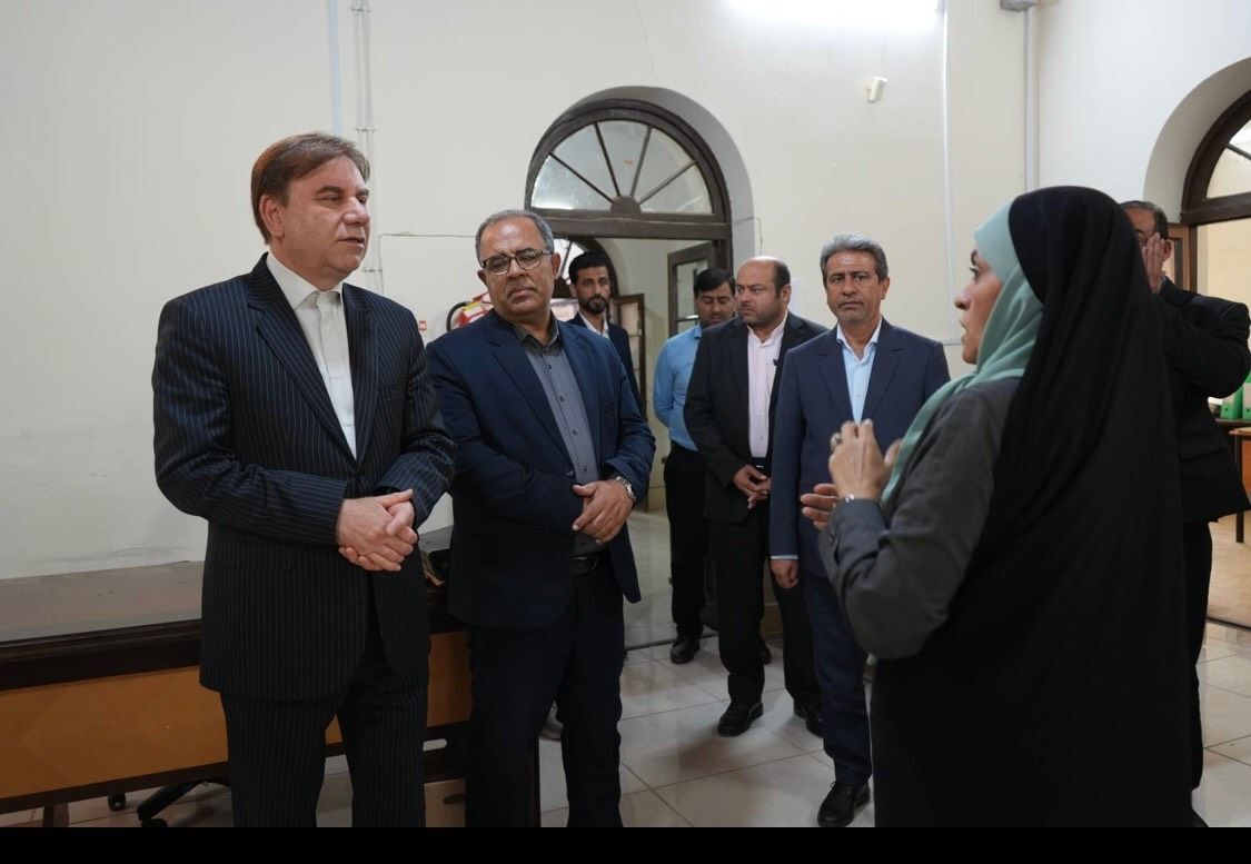مرکز اسناد و کتابخانه ملی، پشتوانه هویتی و پژوهشی استان بوشهر است مرکز اسناد و کتابخانه ملی، پشتوانه هویتی و پژوهشی استان بوشهر است